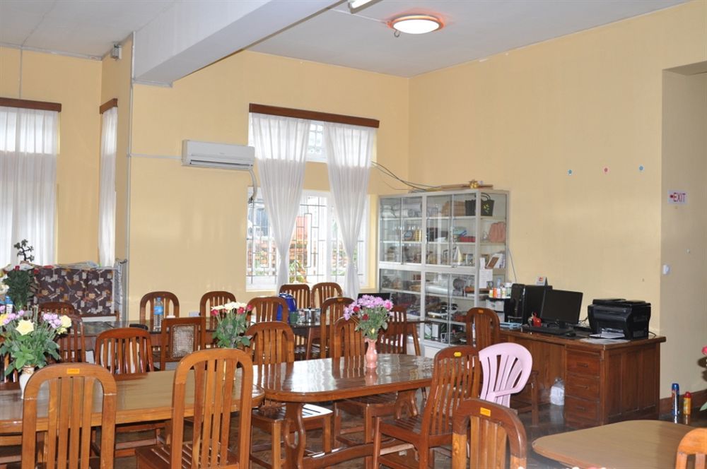 Golden Guest Inn Rangun Zewnętrze zdjęcie